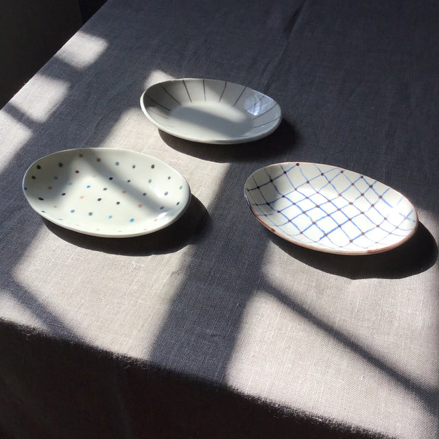 Tautou / Small Oval Plates